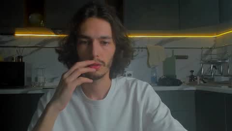 MitchelKurse online show from 06-27-26, 12:59