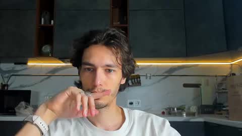 MitchelKurse online show from 07-24-26, 10:30