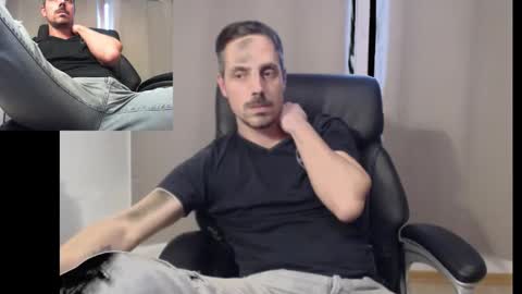 Mitsch online show from 10-11-25, 01:31