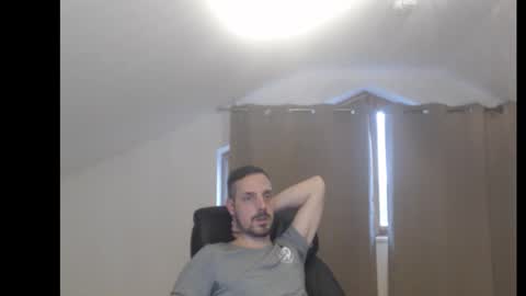 Mitsch online show from 11-25-25, 10:48