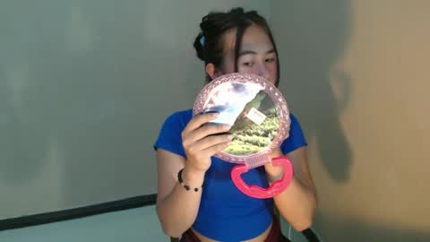 Snapshot of mitsuri_yuki chatting on 01-14-25, 05:19 Mitsu online show from 01-14-25, 05:19