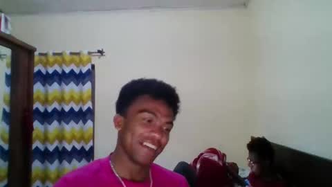 Snapshot of mixedboy_sexy chatting on 09-25-25, 05:27 mixedboy_sexy online show from 09-25-25, 05:27