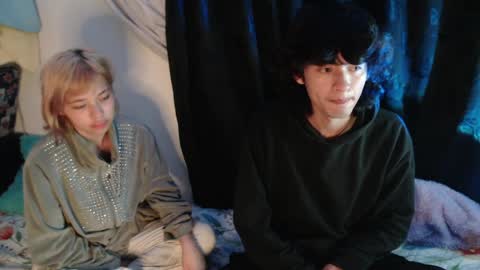 Snapshot of mixipeach chatting on 05-28-26, 09:17 Naomi and Nekorii online show from 05-28-26, 09:17