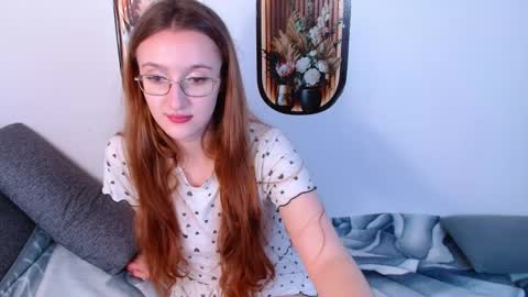 Snapshot of miya_here chatting on 04-29-26, 04:44 Miya online show from 04-29-26, 04:44