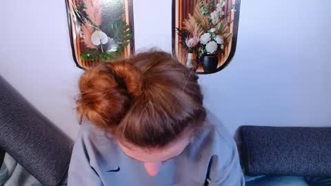 Snapshot of miya_here chatting on 05-08-26, 04:56 Miya online show from 05-08-26, 04:56