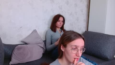 Snapshot of miya_here chatting on 05-09-26, 06:07 Miya online show from 05-09-26, 06:07