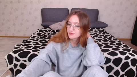 Snapshot of miya_here chatting on 05-28-26, 04:59 Miya online show from 05-28-26, 04:59
