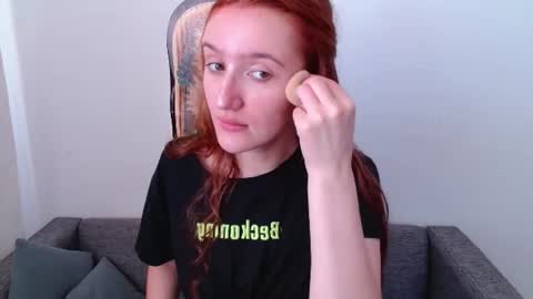Snapshot of miya_here chatting on 06-12-26, 09:41 Miya online show from 06-12-26, 09:41