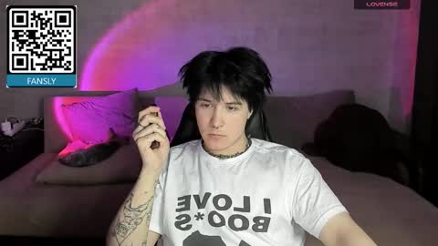 Snapshot of miya_meow_miku chatting on 10-03-25, 07:11 MeowMiku online show from 10-03-25, 07:11