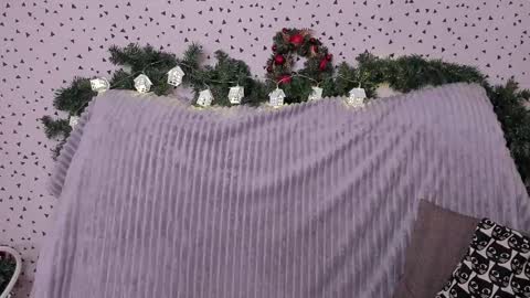 Miya online show from 12-19-25, 01:01