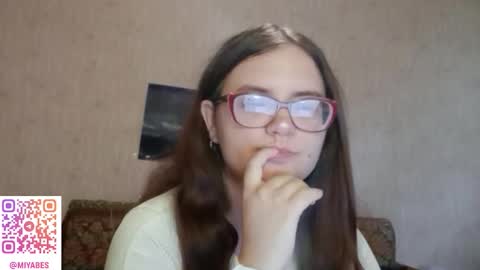 Milana online show from 09-24-25, 01:47