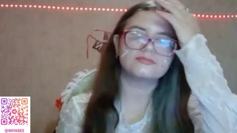 Milana online show from 10-31-25, 07:42