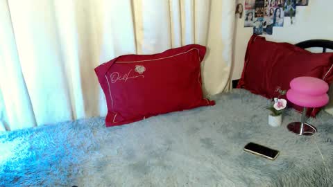 Snapshot of miyakabebe chatting on 10-06-25, 06:33 Miyakabebe online show from 10-06-25, 06:33