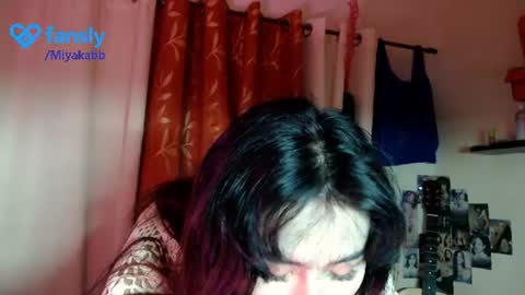 Snapshot of miyakabebe chatting on 06-14-26, 12:52 Miyakabebe online show from 06-14-26, 12:52