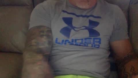 Snapshot of mjg175 chatting on 12-01-24, 05:46 SexyRed online show from 12-01-24, 05:46