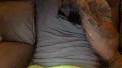 Snapshot of mjg175 chatting on 12-10-24, 06:17 SexyRed online show from 12-10-24, 06:17