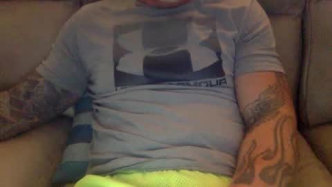 Snapshot of mjg175 chatting on 12-17-24, 05:36 SexyRed online show from 12-17-24, 05:36