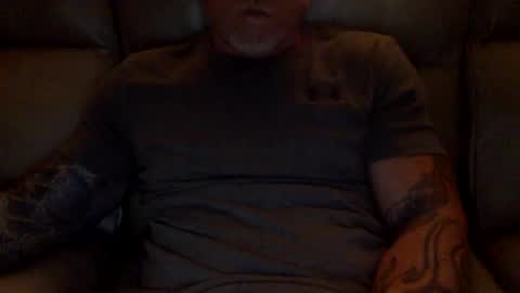 Snapshot of mjg175 chatting on 01-31-25, 11:56 SexyRed online show from 01-31-25, 11:56
