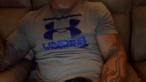 Snapshot of mjg175 chatting on 01-31-25, 10:42 SexyRed online show from 01-31-25, 10:42