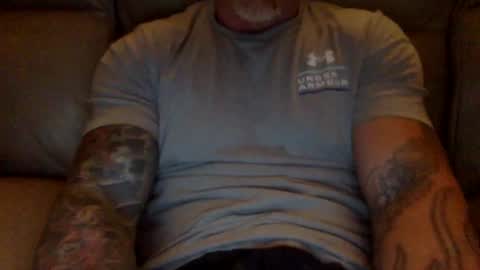 Snapshot of mjg175 chatting on 02-08-25, 12:06 SexyRed online show from 02-08-25, 12:06