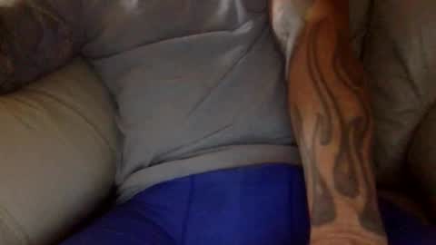 Snapshot of mjg175 chatting on 09-25-25, 05:16 SexyRed online show from 09-25-25, 05:16