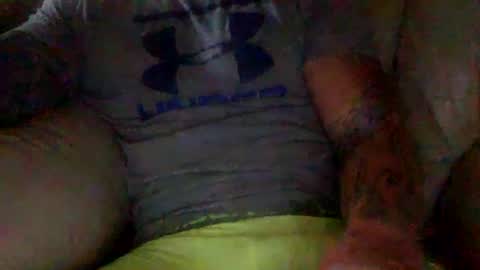 Snapshot of mjg175 chatting on 10-08-25, 04:48 SexyRed online show from 10-08-25, 04:48