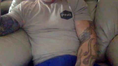 Snapshot of mjg175 chatting on 02-09-26, 06:12 SexyRed online show from 02-09-26, 06:12