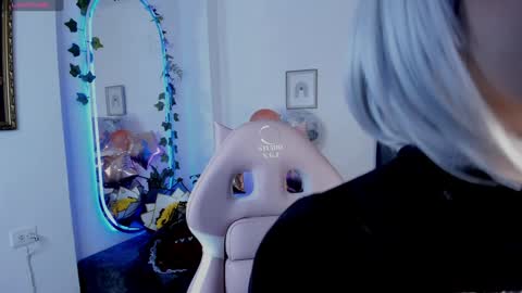 Snapshot of mkultra__ chatting on 01-25-25, 02:58 mkultra__ online show from 01-25-25, 02:58