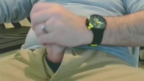 Snapshot of mmfan333 chatting on 10-09-25, 12:47 mmfan333 online show from 10-09-25, 12:47