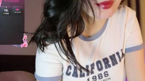 Snapshot of mmm_sweety_kitty chatting on 02-08-26, 12:25 mmm_sweety_kitty online show from 02-08-26, 12:25