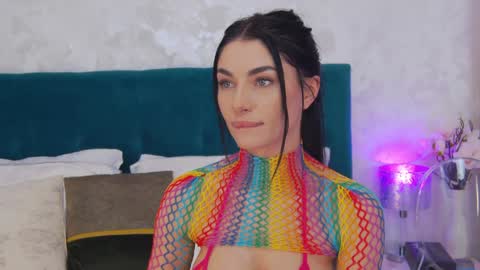 Snapshot of mmmaaa1234 chatting on 12-04-24, 01:14 Jessie online show from 12-04-24, 01:14