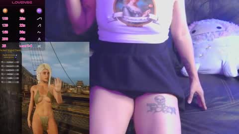 Snapshot of mmmmdarling chatting on 09-14-25, 05:28 minaDarling online show from 09-14-25, 05:28