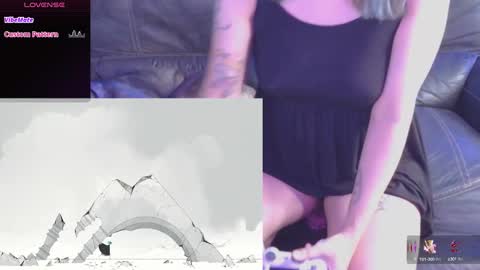 Snapshot of mmmmdarling chatting on 09-21-25, 05:31 minaDarling online show from 09-21-25, 05:31