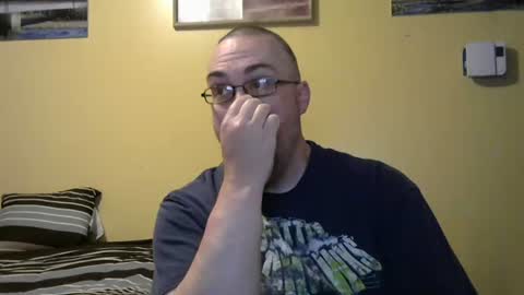 Snapshot of mmr4545 chatting on 06-17-26, 04:37 mark online show from 06-17-26, 04:37