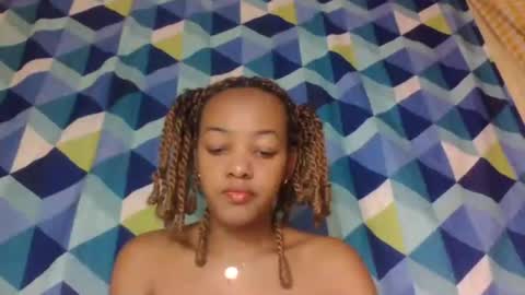mmyriame online show from 07-12-26, 11:34