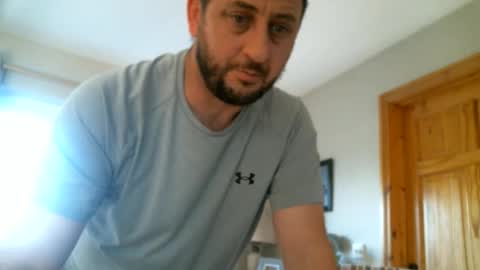 Snapshot of mnalover1 chatting on 10-31-25, 01:45 mnalover1 online show from 10-31-25, 01:45