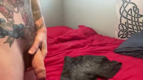 Snapshot of mntuila chatting on 02-21-26, 02:18 MNTuiLa online show from 02-21-26, 02:18