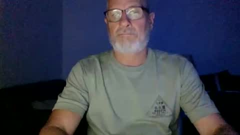Snapshot of moamale chatting on 02-23-26, 04:21 moamale online show from 02-23-26, 04:21