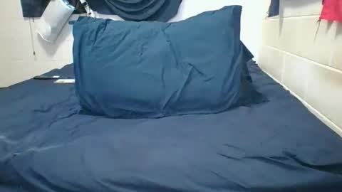 Moby online show from 11-18-25, 06:51