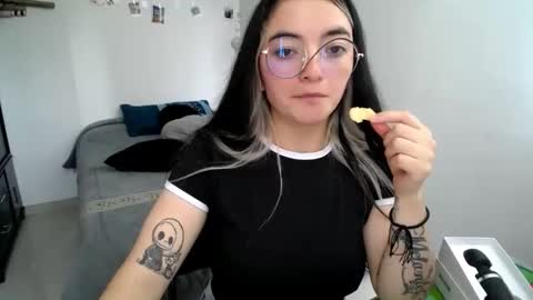 Sam online show from 10-29-25, 04:31