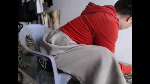 mochi199 online show from 10-23-25, 02:33