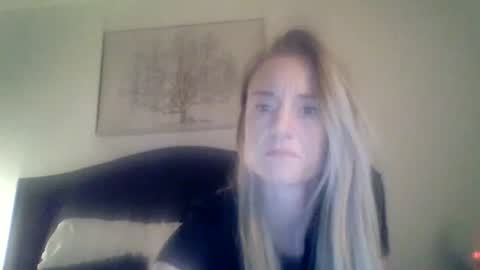 Snapshot of mockingbirds91 chatting on 06-20-26, 06:16 mockingbirds91 online show from 06-20-26, 06:16