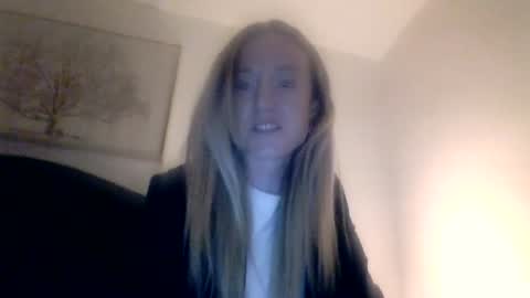 Snapshot of mockingbirds91 chatting on 06-23-26, 03:26 mockingbirds91 online show from 06-23-26, 03:26