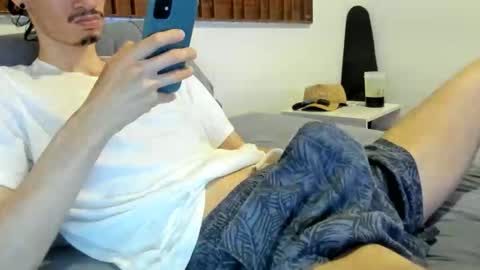 DigBreed online show from 04-08-26, 03:50