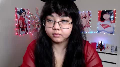 Molly online show from 12-19-25, 05:14