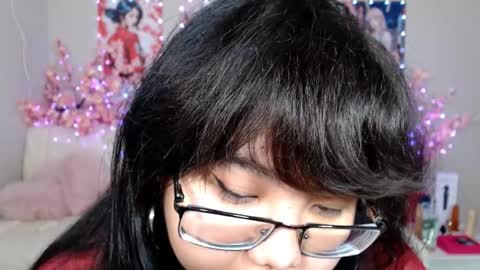 Snapshot of moertomlly chatting on 05-09-26, 04:28 Molly online show from 05-09-26, 04:28