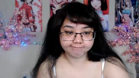 Snapshot of moertomlly chatting on 05-31-26, 03:15 Molly online show from 05-31-26, 03:15