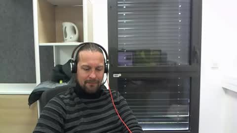 Julien online show from 03-03-26, 11:16