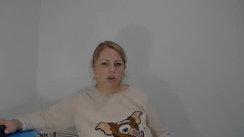 erika online show from 09-28-25, 06:19