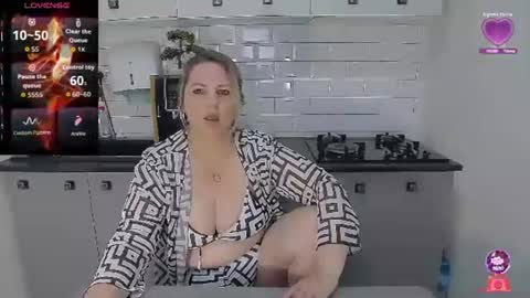 Snapshot of mojjo_erika chatting on 06-23-26, 07:50 erika online show from 06-23-26, 07:50